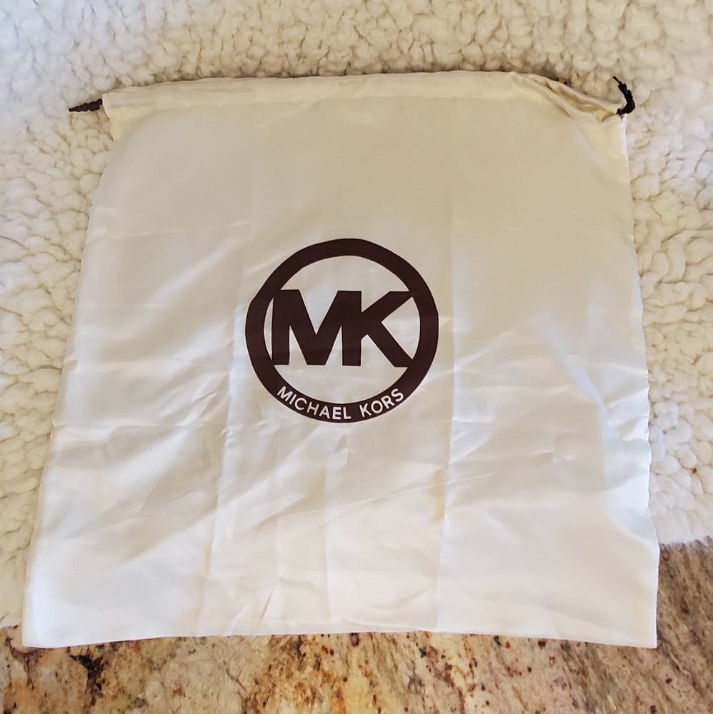 MK -- Michael Kors Dust Bag Protective Cover